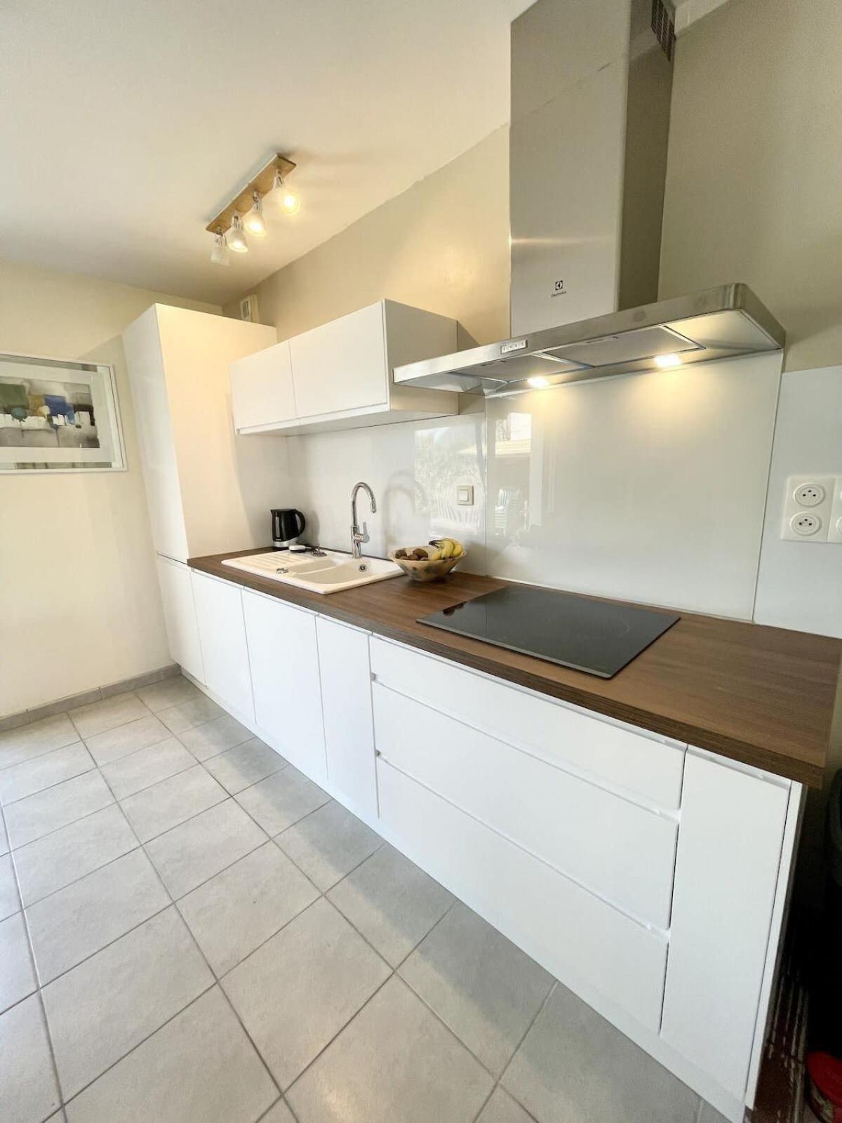 Jolie Maison Moderne A 200M Du Port De Lomener Ploemeur Ngoại thất bức ảnh